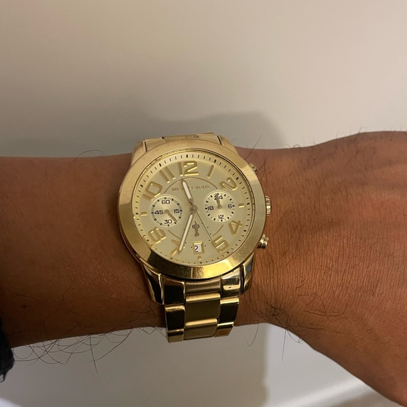 Gold Plated Mens Michael Kors Watch. 7” wrist. *Needs new battery* - Picture 2 of 2